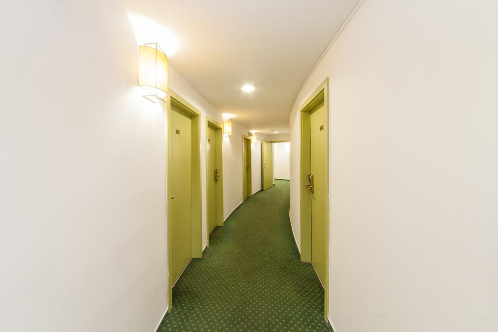 Hotel Vitkov Prague Luaran gambar