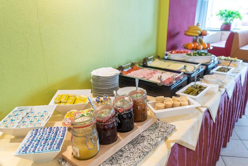 Hotel Vitkov Prague Luaran gambar