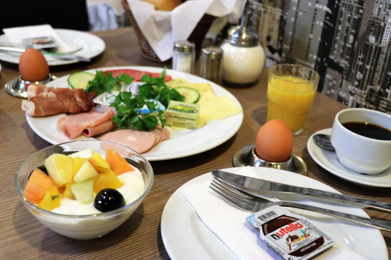 Hotel Vitkov Prague Luaran gambar